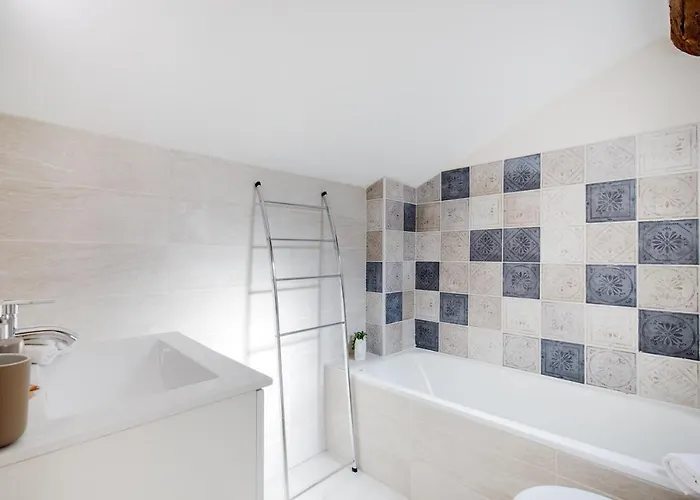 アパート Lumiere Yourhosthelper カンヌ